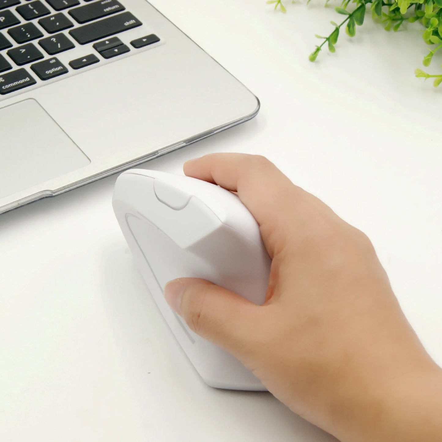 Popular New Style Right Hand White Fifth Generation Wireless  Vertical  Mouse